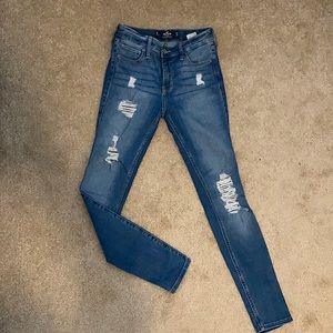 Hollister Mid-rise skinny jeans
